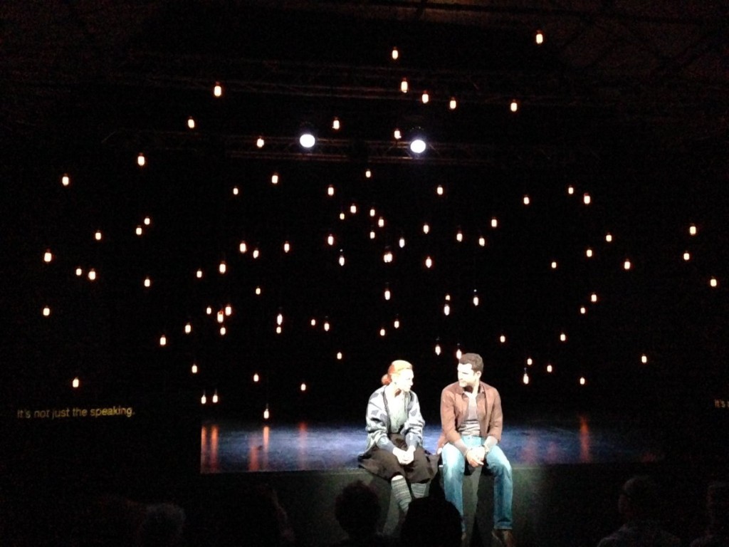 A scene from "Hemelruim" showing sub-titles